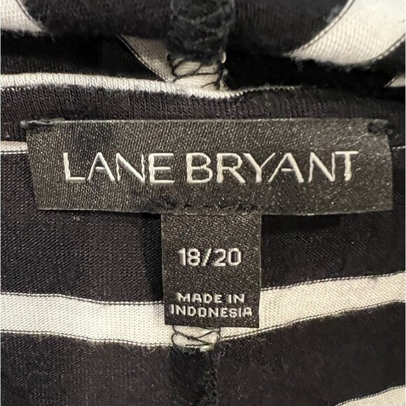 Lane Bryant black-and-white striped cardigan Size 18/20 - Picture 5 of 7
